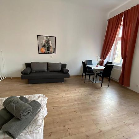 Quad-Room Near Prater Stern เวียนนา ภายนอก รูปภาพ