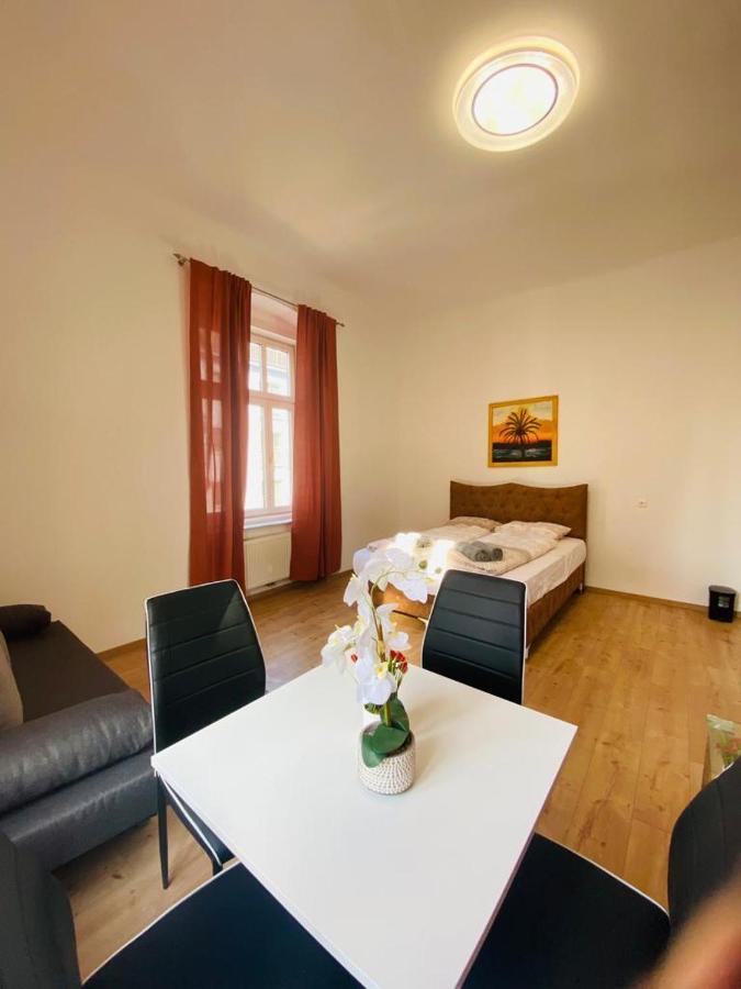 Quad-Room Near Prater Stern เวียนนา ภายนอก รูปภาพ